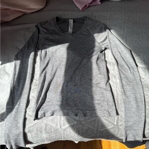 Lululemon Long Sleeve Swiftly